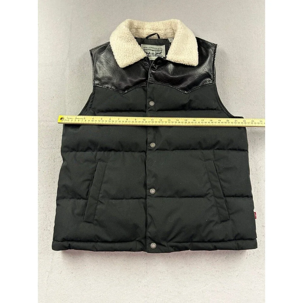 Levi's Men's Out West Mixed Media Puffer Vest